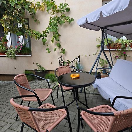 Vintage Apartment - Ultracentral, 2 Dormitoare ซิวิโชอารา ภายนอก รูปภาพ