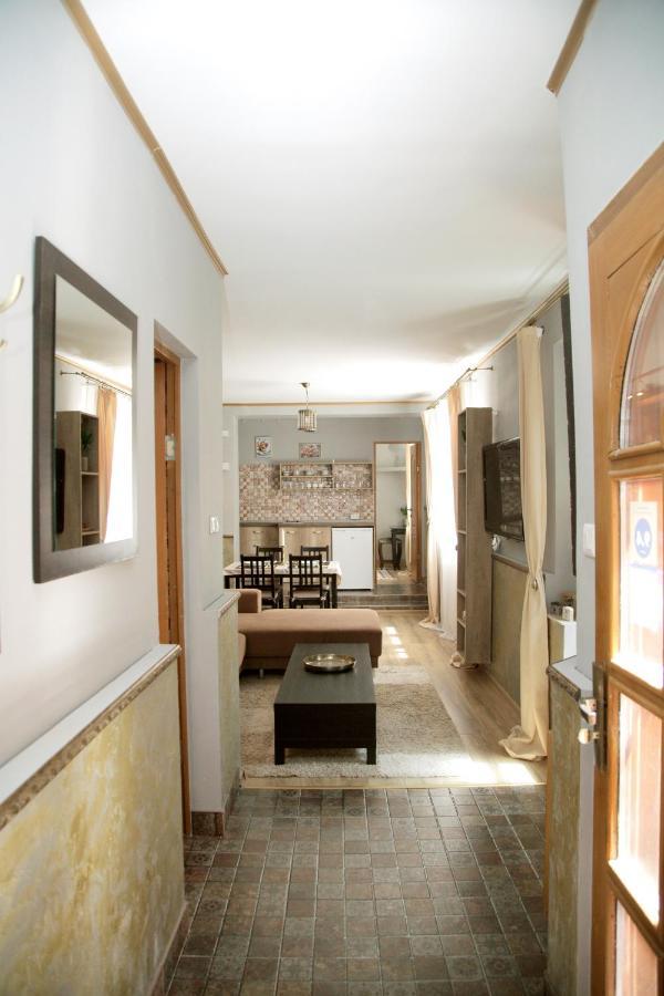 Vintage Apartment - Ultracentral, 2 Dormitoare ซิวิโชอารา ภายนอก รูปภาพ
